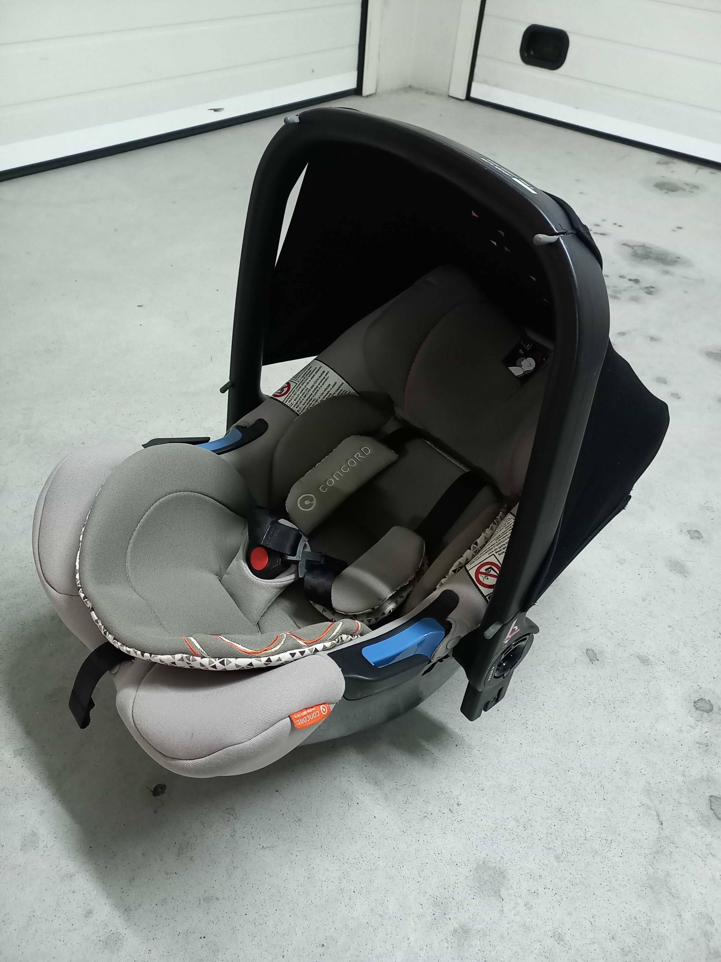 Carrinho de bebé Concord Neo e Ovo (cadeira auto) Air.Safe com Isofix