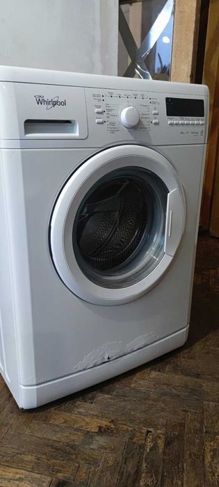Рабочая стиральная машина Whirlpool