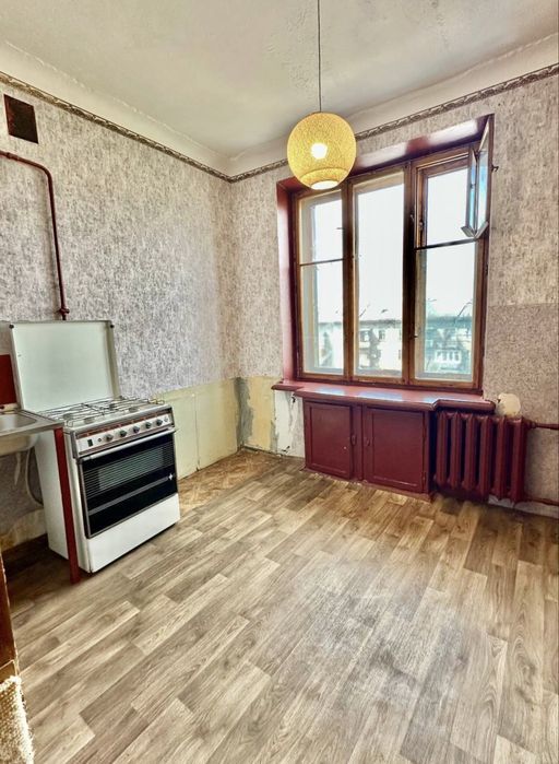 Продаж без % великої однокімнатної кв по вул Л.Жаботинського