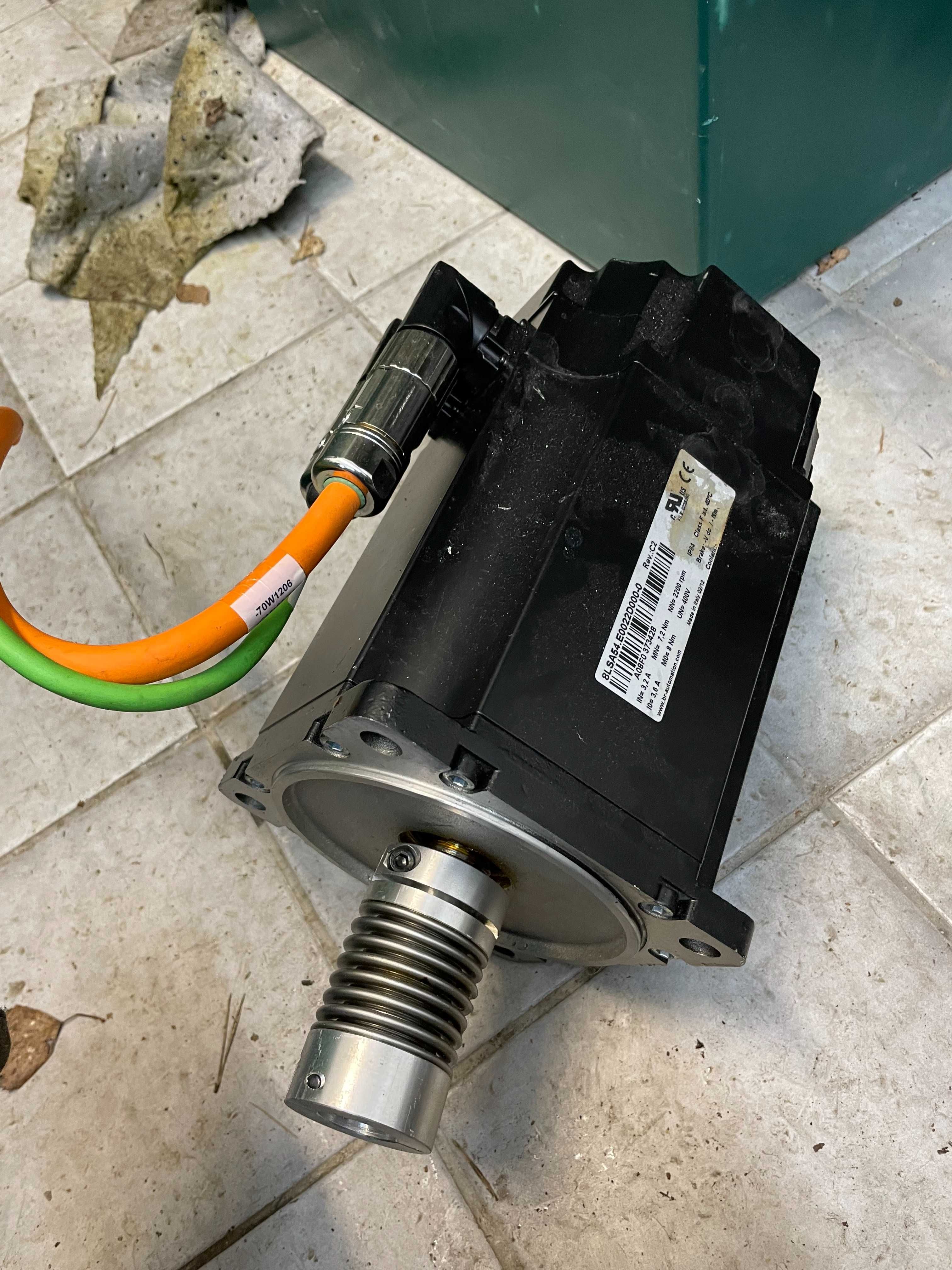 Servo serwomotor B&R 8LSA45 8LSA54 8MSA4L.E0-B6