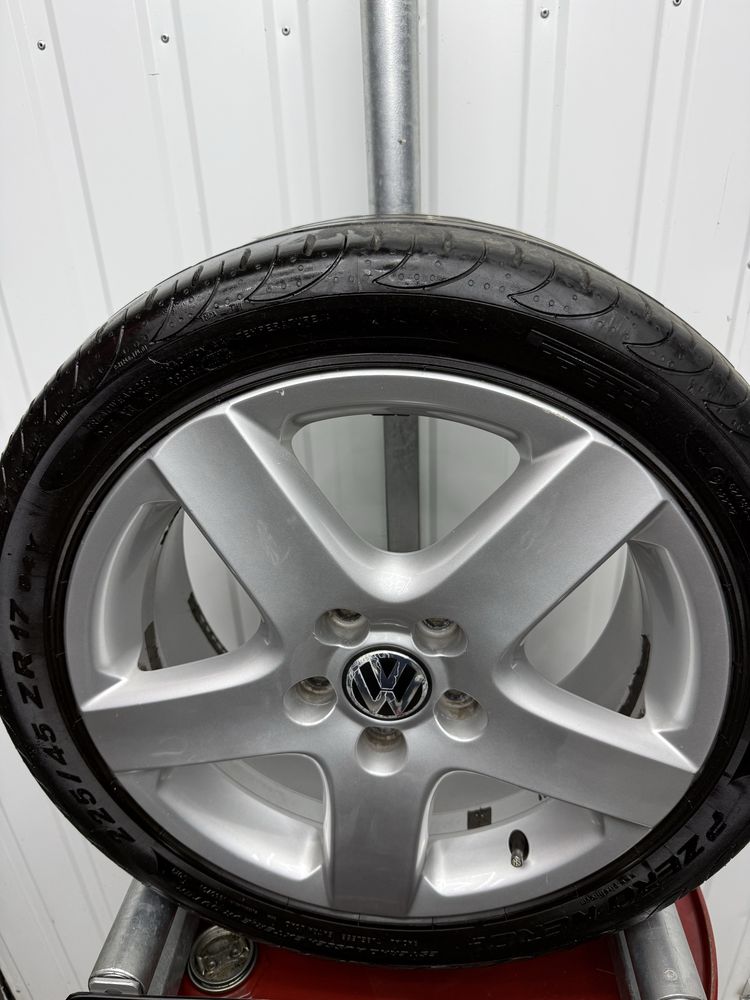 Alufelgi KOMPLET 5x112 17 cali VW Golf Passat Audi Skoda Passat Seat