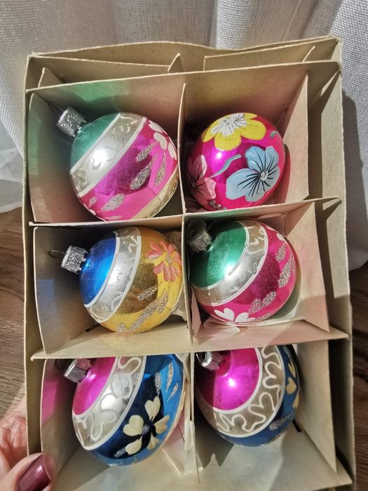 Stare bombki choinkowe z prl