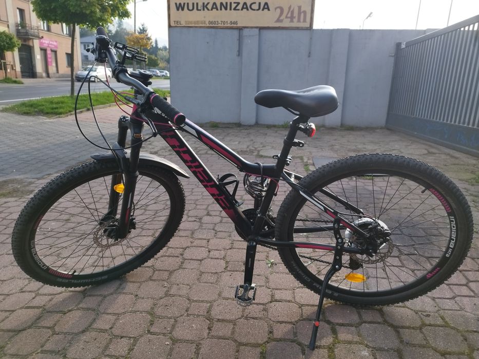 Sprzedam rower damski z roczną gwarancją koła 27.5 rama 15