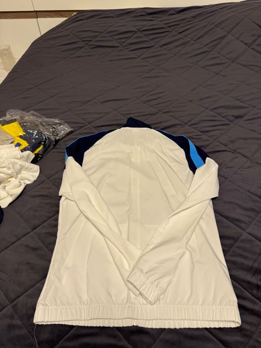 Куртка-вітровка New Balance з екіпіровки ФК «Динамо Київ»