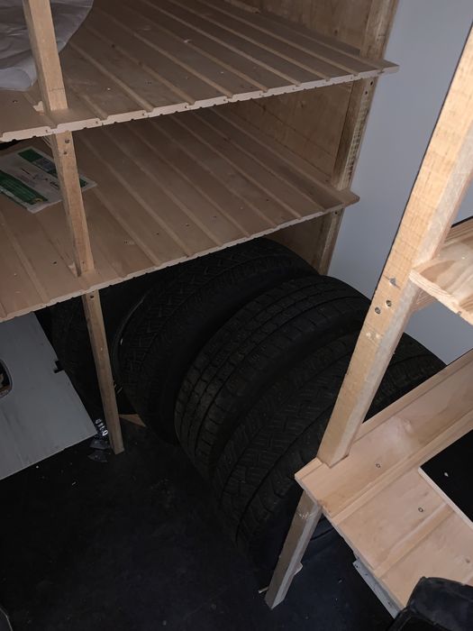 Продаю новий причіп-фургон утеплений фінським стеродуром під торгівлю!