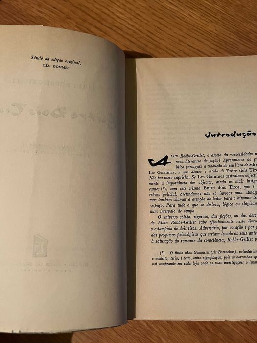 ENTRE DOIS TIROS     Alain Robbe-Grillet