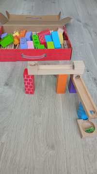 Marble run - drewniane tory dla kulek.