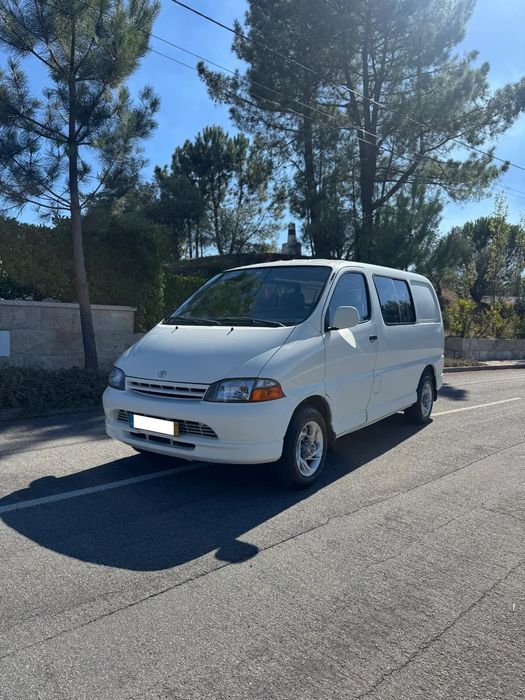 Toyota HiAce 2.4 D LXH12LB