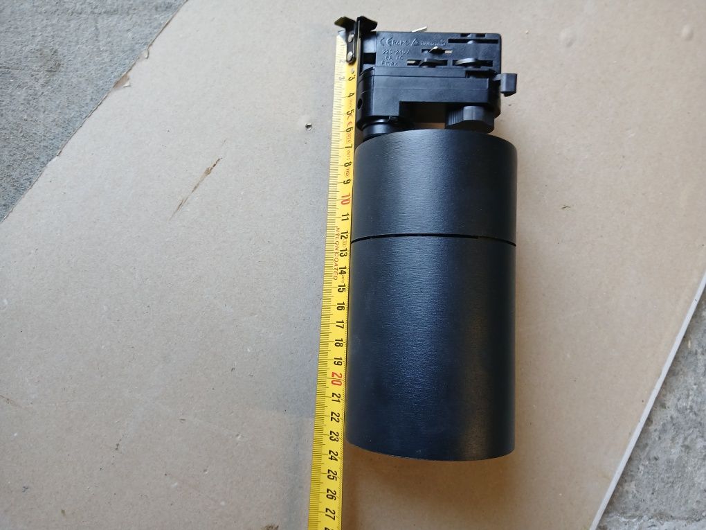 Lampy do szynoprzewodu3fazy  3 barwy światła
