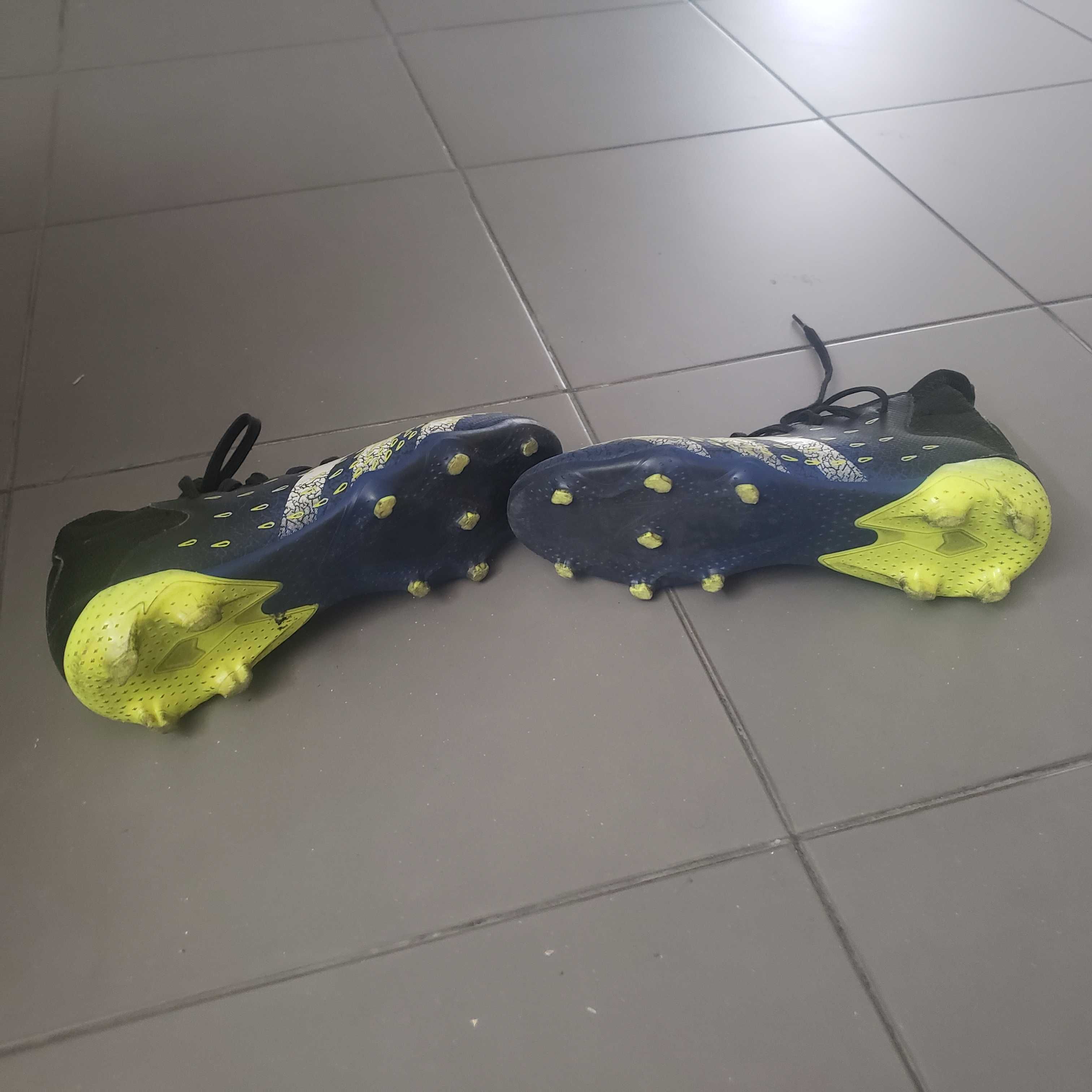 Chuteiras Adidas