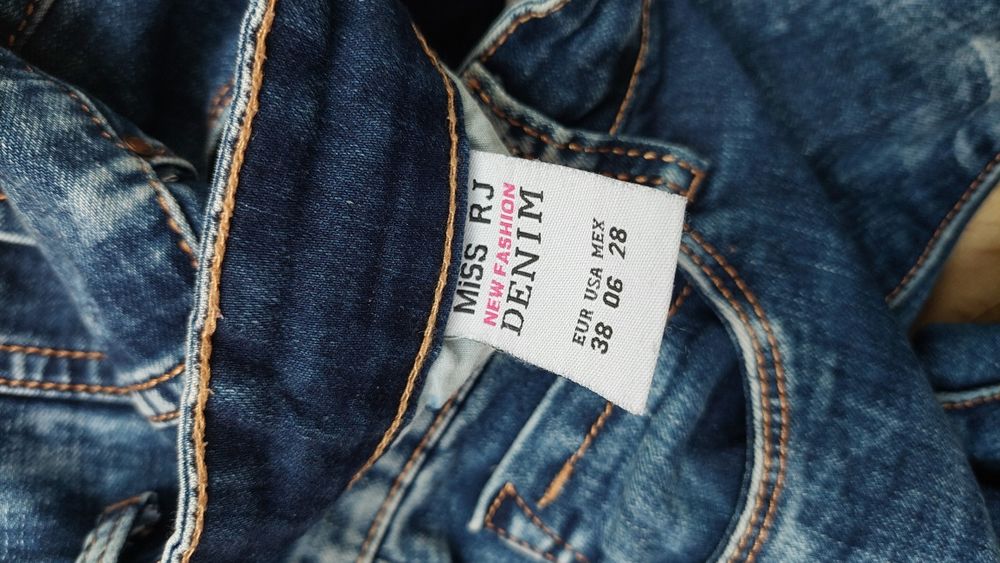 spodnie damskie jeansowe r. 38