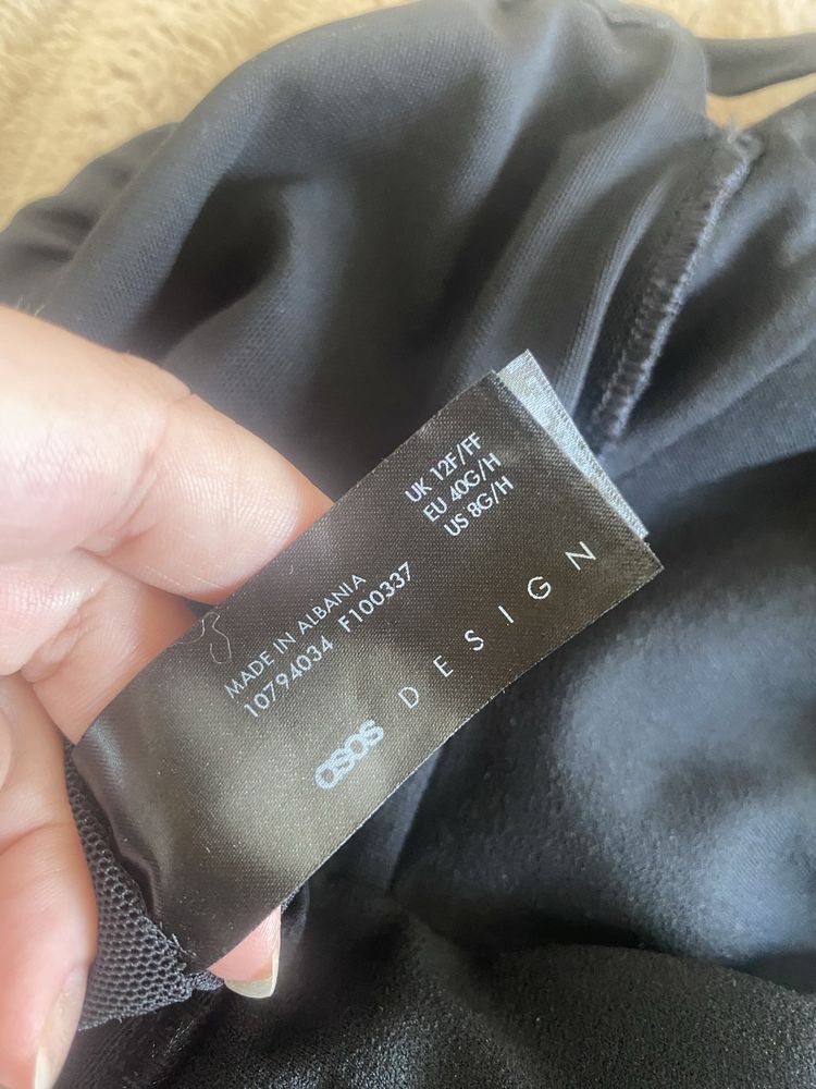 Суцільний купальни Asos
