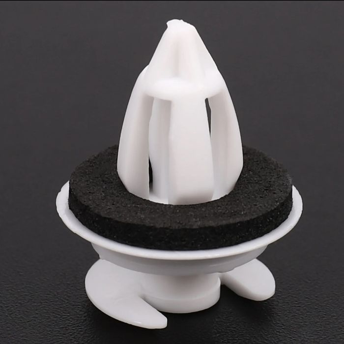 Кліпса карт дверей  BMW E34 E36 E39 E38 E46 X5 X3 and Z8