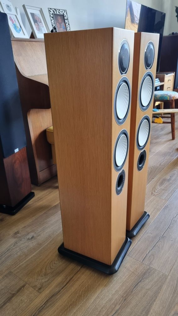 Monitor Audiio Silver 6 +kable  qed,pierwszy właściciel,stan bardzo d