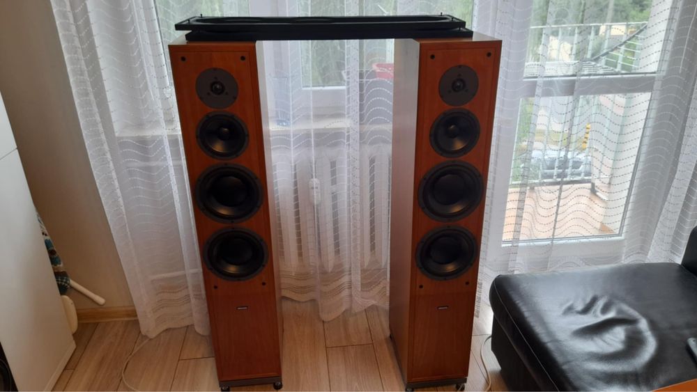 Dynaudio Contour 3.3