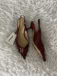 Buty na obcasie typu kaczuszka kitten heels