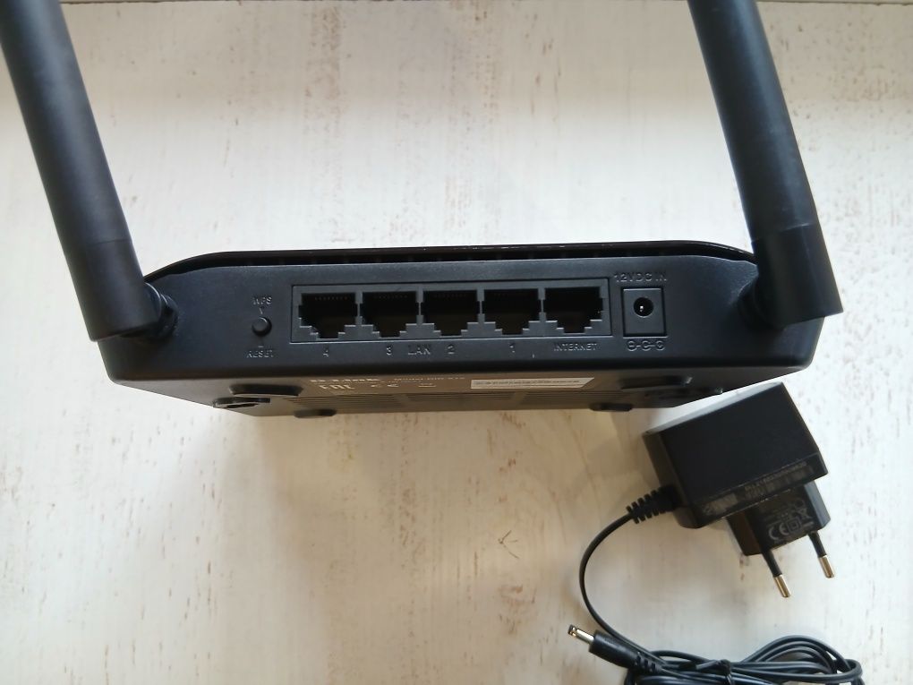 Роутер D-Link DIR-615/T4Е