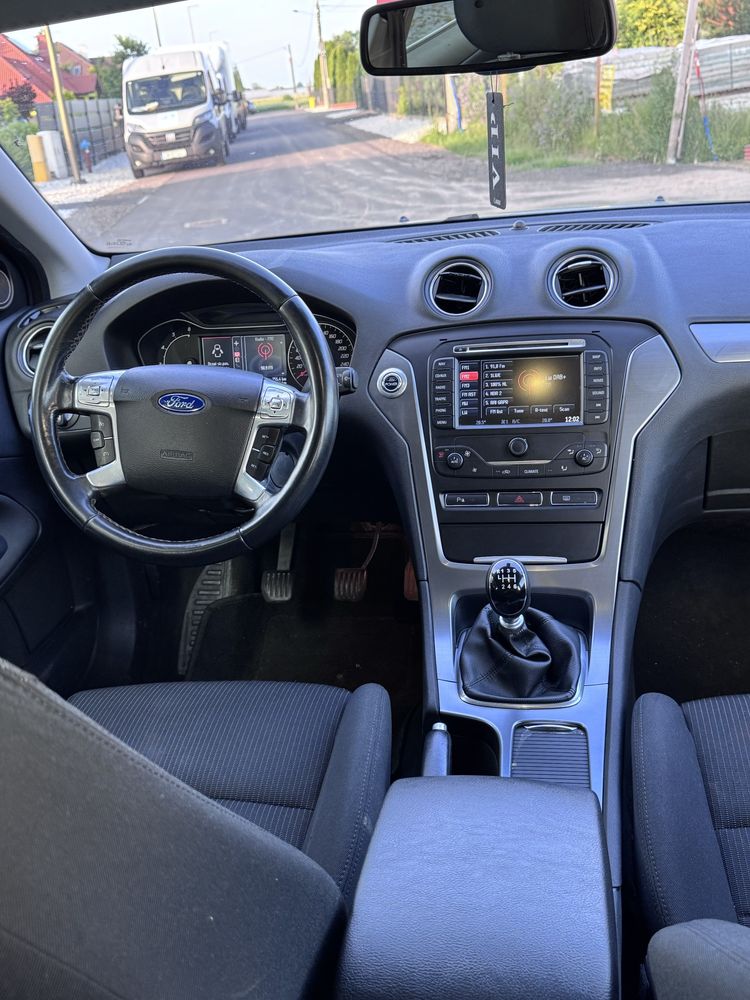Ford Mondeo mk 4 2012 2.0 140 km FL Titanium Convers Navi PDC
