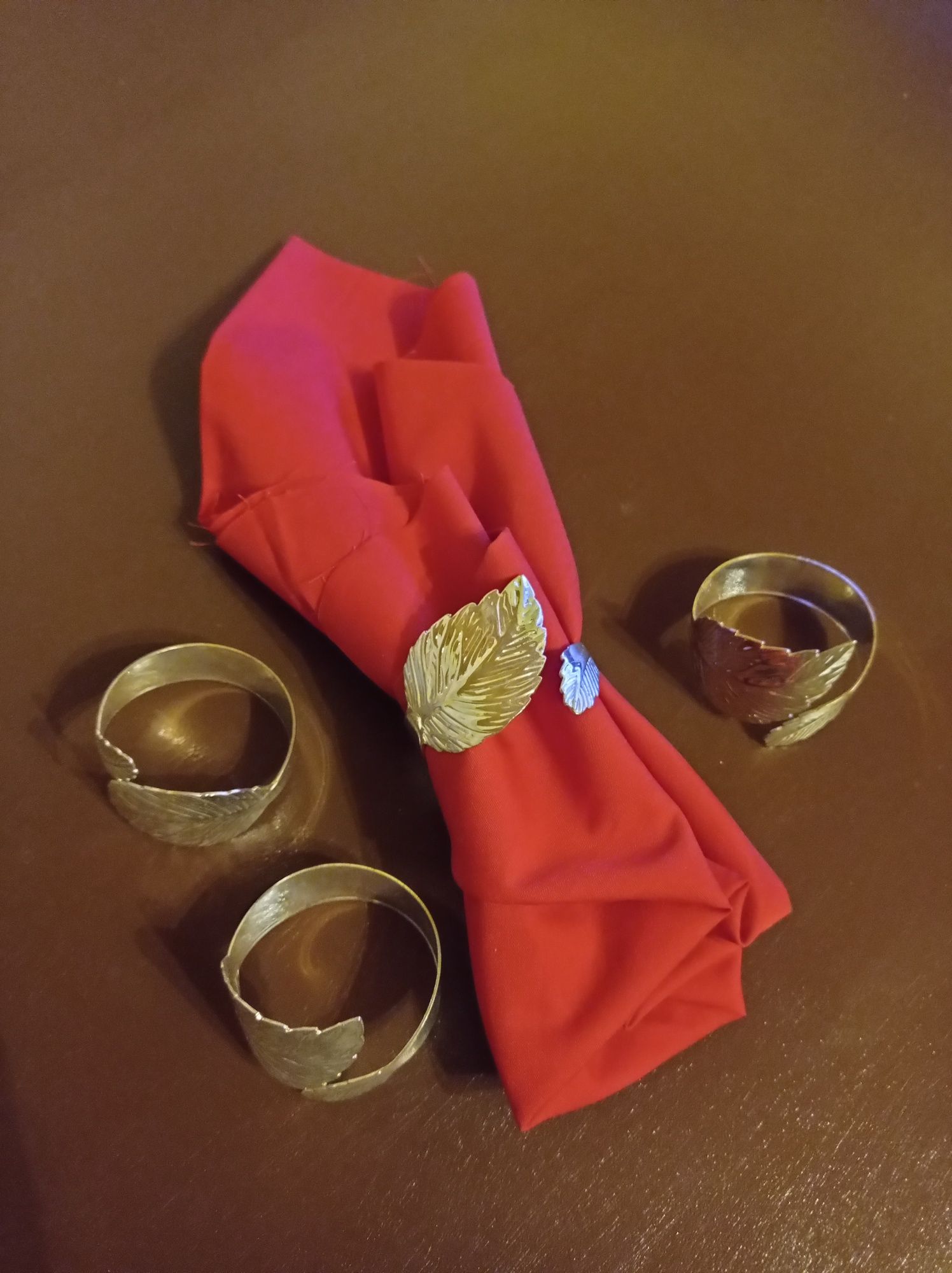 Ringi, pierścienie, obrączki do serwetek, dekoracja stołu, zastawy