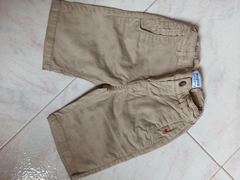 Calções menino Mayoral tamanho 5