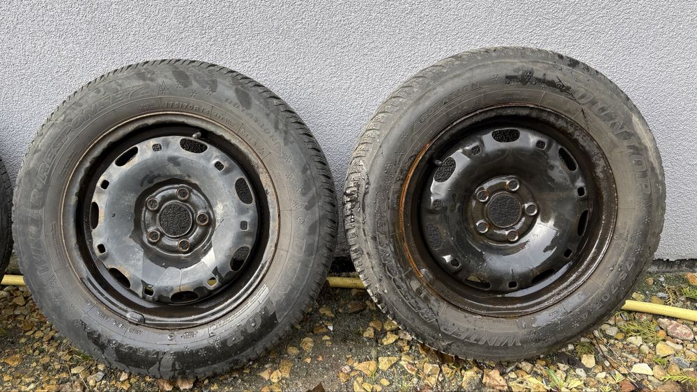 Komplet koła 5x100 stalowa felga 14 zimowe 175 70 2x dunlop 2x nexen
