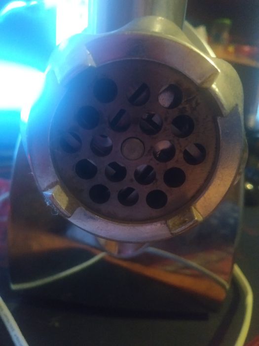 Продам электромясорубку из Германии