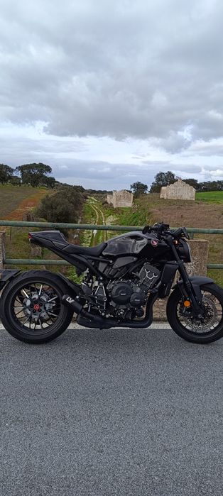 Honda CB1000r NSC Black Edition