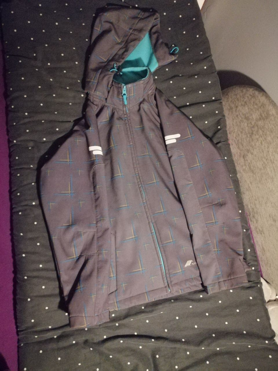 Super softshell na polarku 140-146