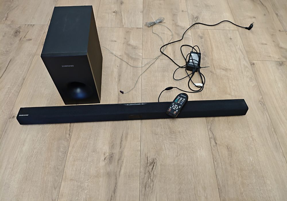 Soundbar Samsung HW-J355 120W Bluetooth