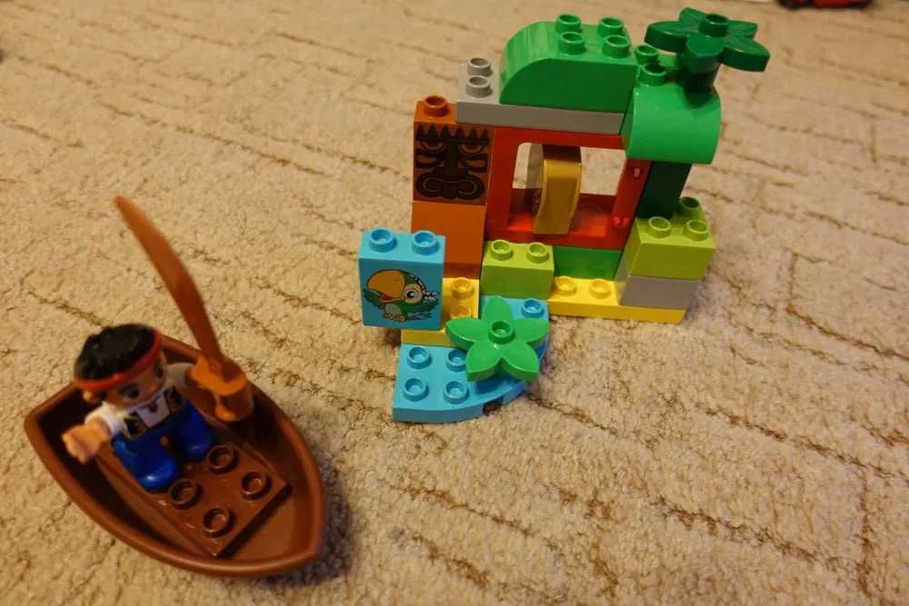 Lego duplo "Jacke i piraci z Nibylandii" 10512 i 10513