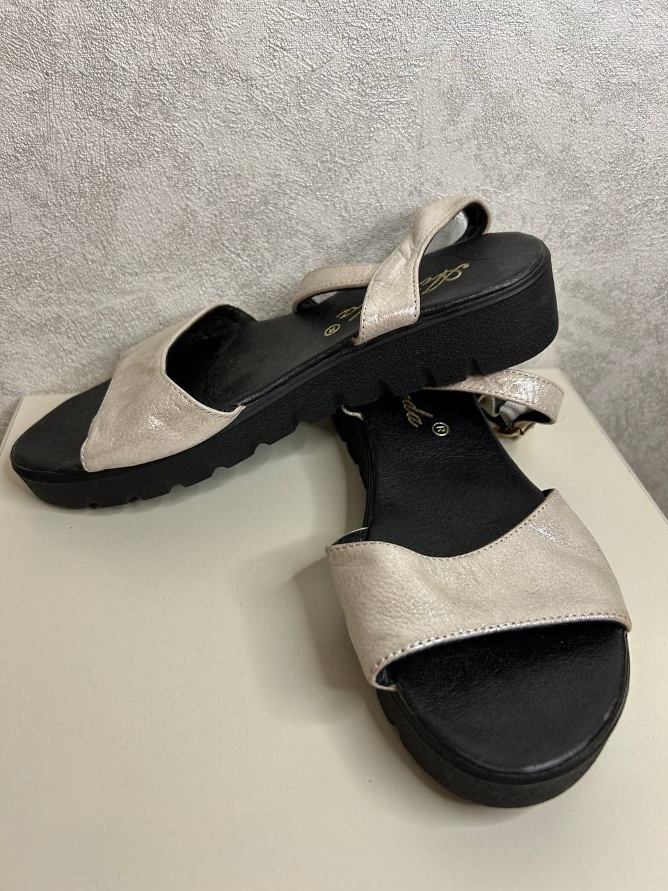 Летняя обувь босоножки сандали женские 38 размер