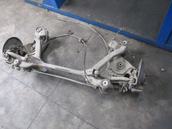 Eixo traseiro discos AUDI A4 (8E2, B6)