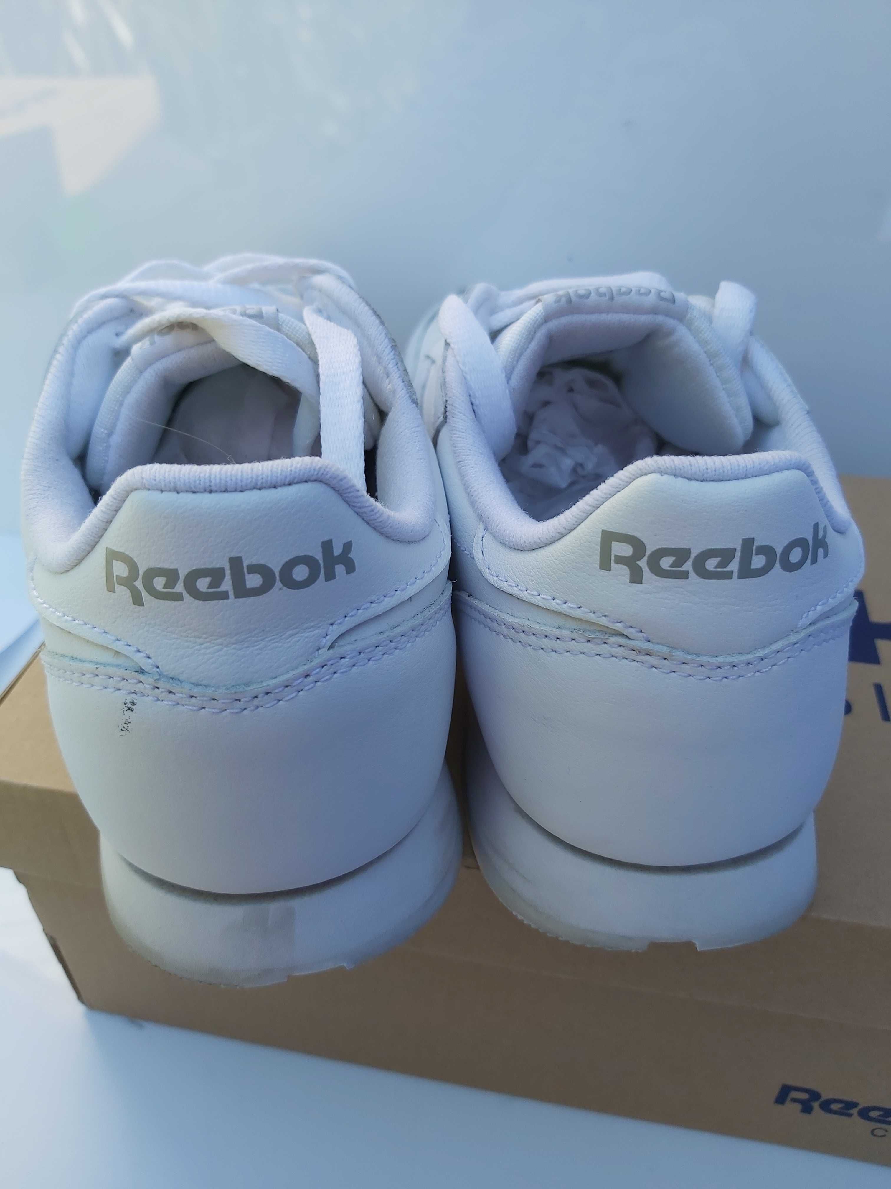 SP Sportowe sneakersy Reebok leather classic 38 białe półbuty skórzane