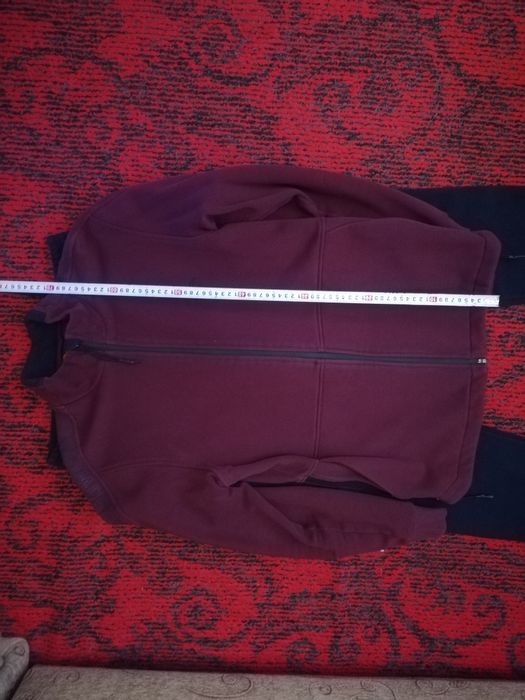 Продам спортивный костюм на подростка