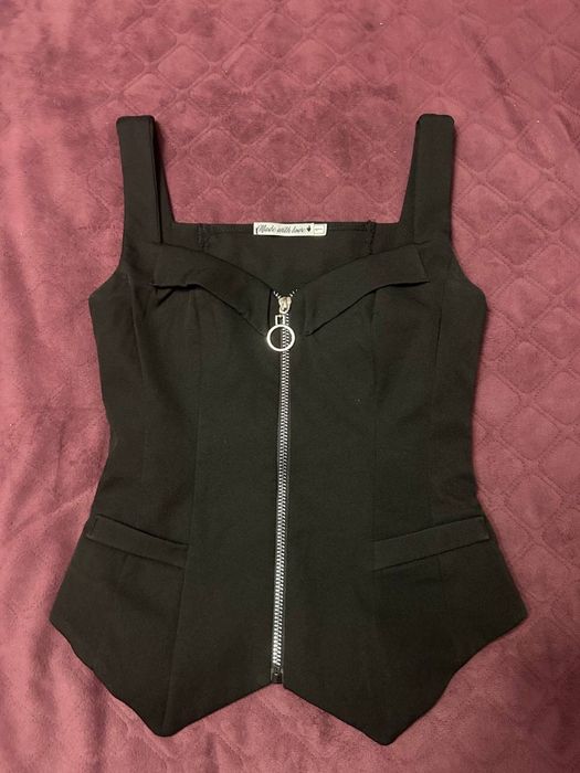 Корсет (новий) чорного кольору