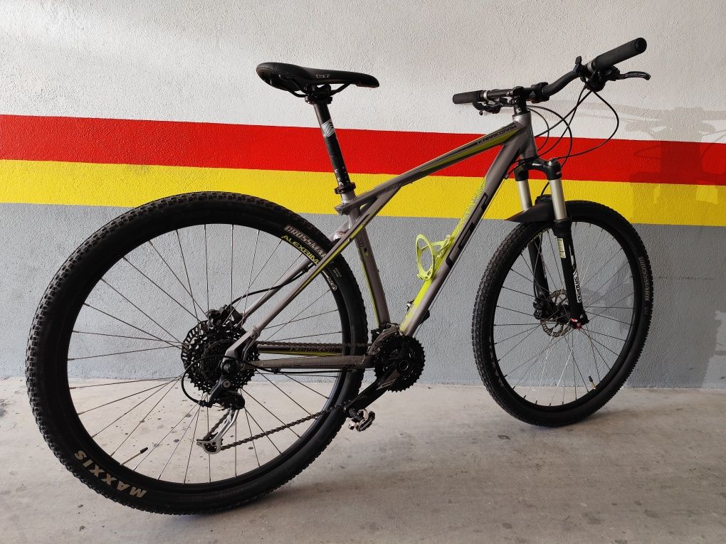 Bicicleta GT Karakoran 4.0 Roda 29