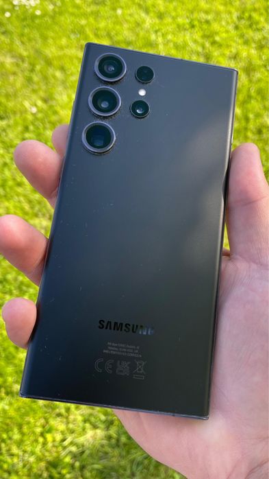 Samsung Galaxy S23 Ultra 12/512 uszkodzony