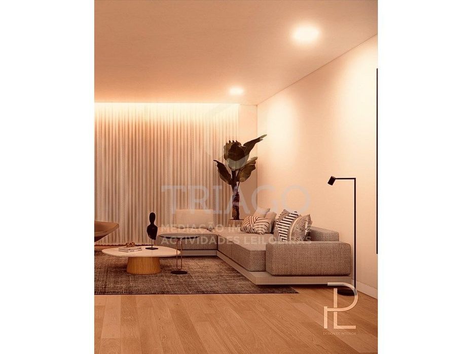 Fantástico Apartamento T3 Novo com Varanda