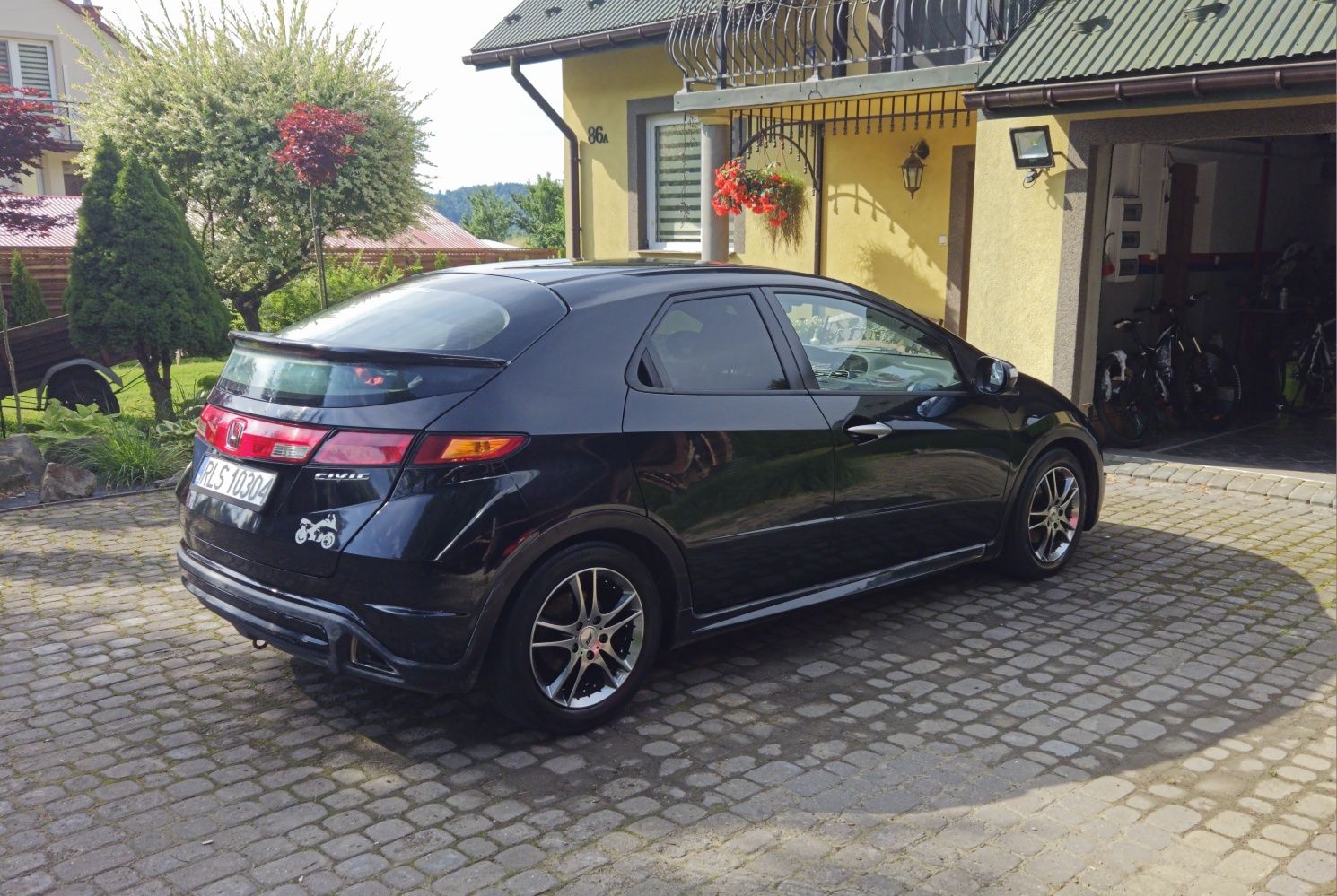 Honda civic VIII, ufo
