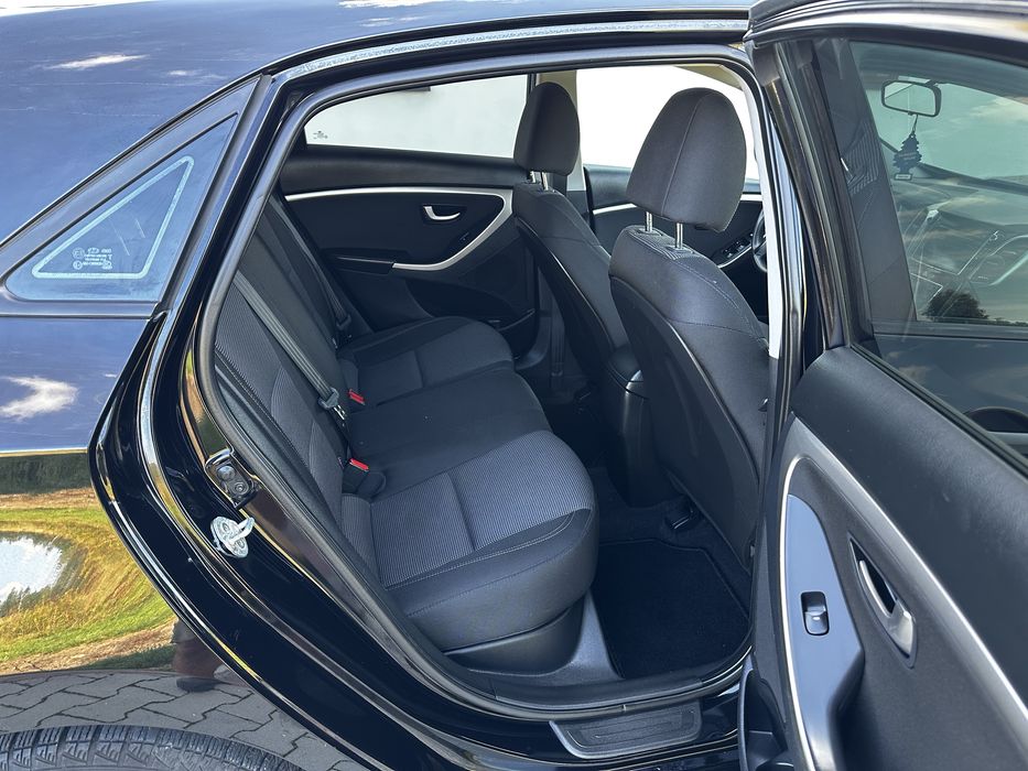 Hyundai i30 1,4 bezyna fajnie wyposażony