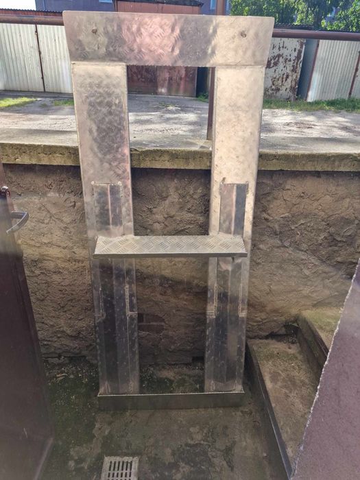 Podjazd dla wozkow inwalidzkich