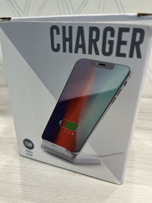 Бездротова зарядка 15w. Біла.