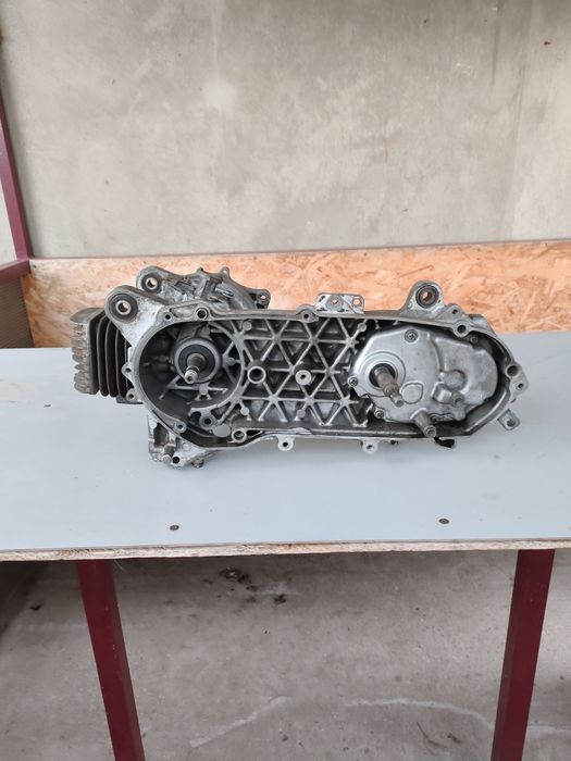 Двигатель Сузуки Летс 2