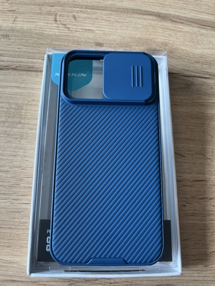 Case Nillkin z ochroną aparatu do IPHONE 15 PRO MAX.