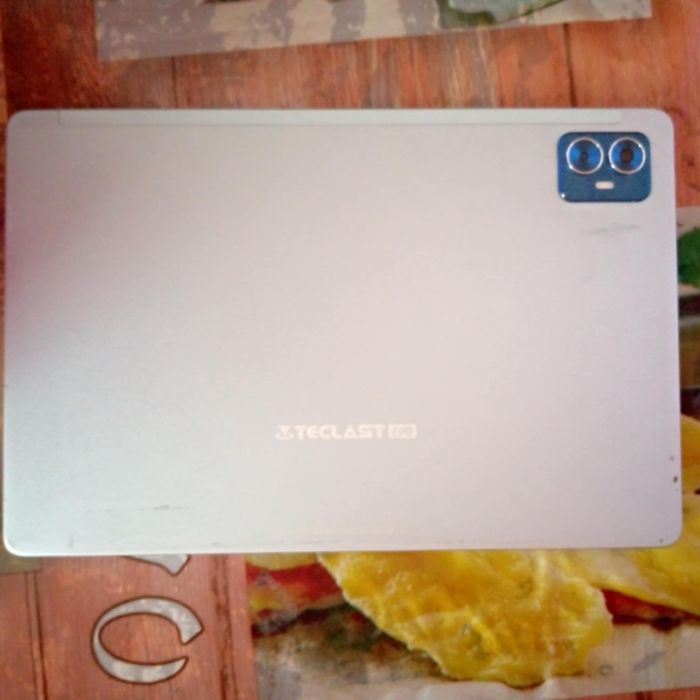 Планшет teclast m50