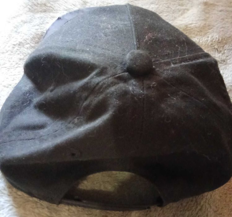 Кепка не ношена із літучою мишою