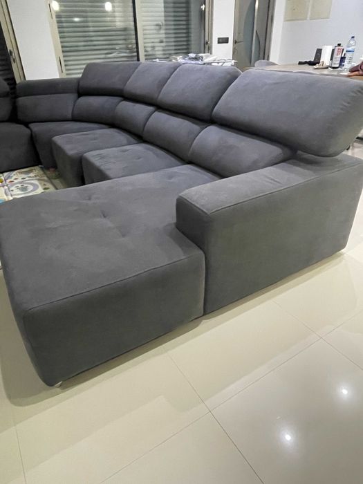 Sofá de canto moderno cinza