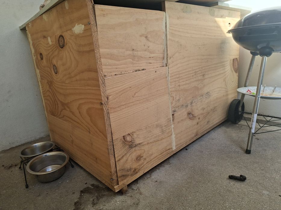 Casota em Madeira para cão