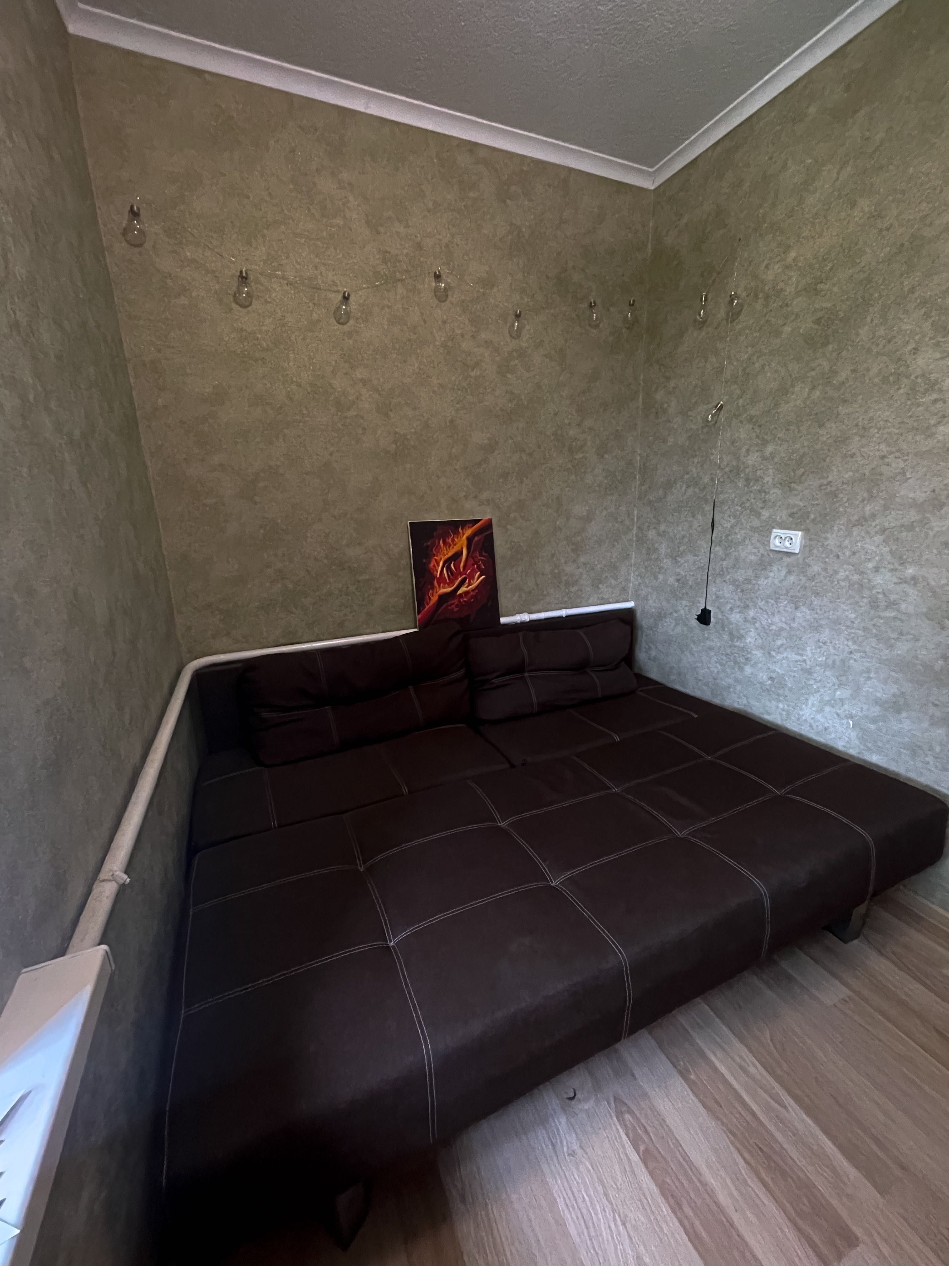 Продам диван б/у