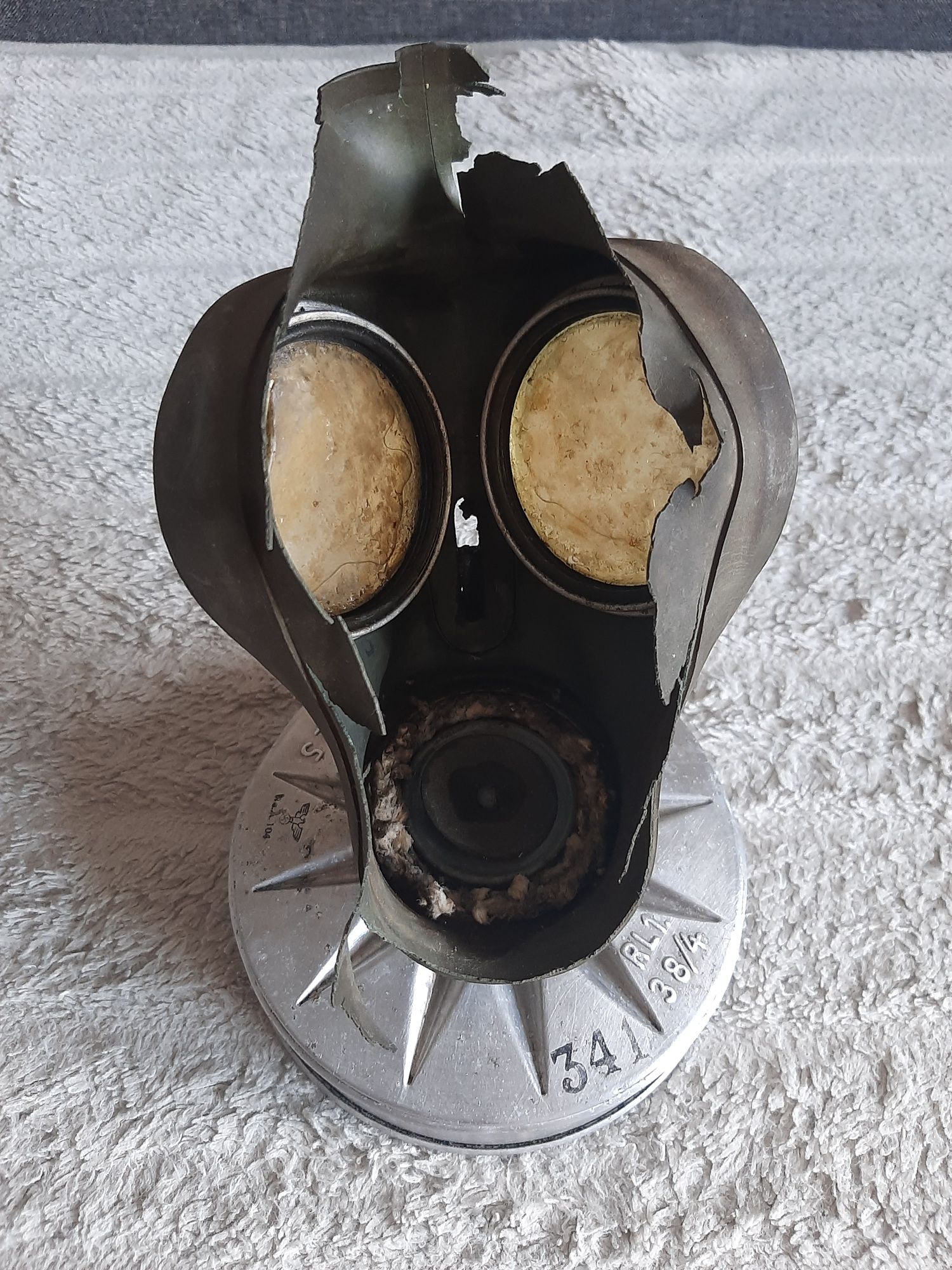 Filtr maski przeciwgazowej Luftsuchutz -RL1.38/4 (maska gratis)